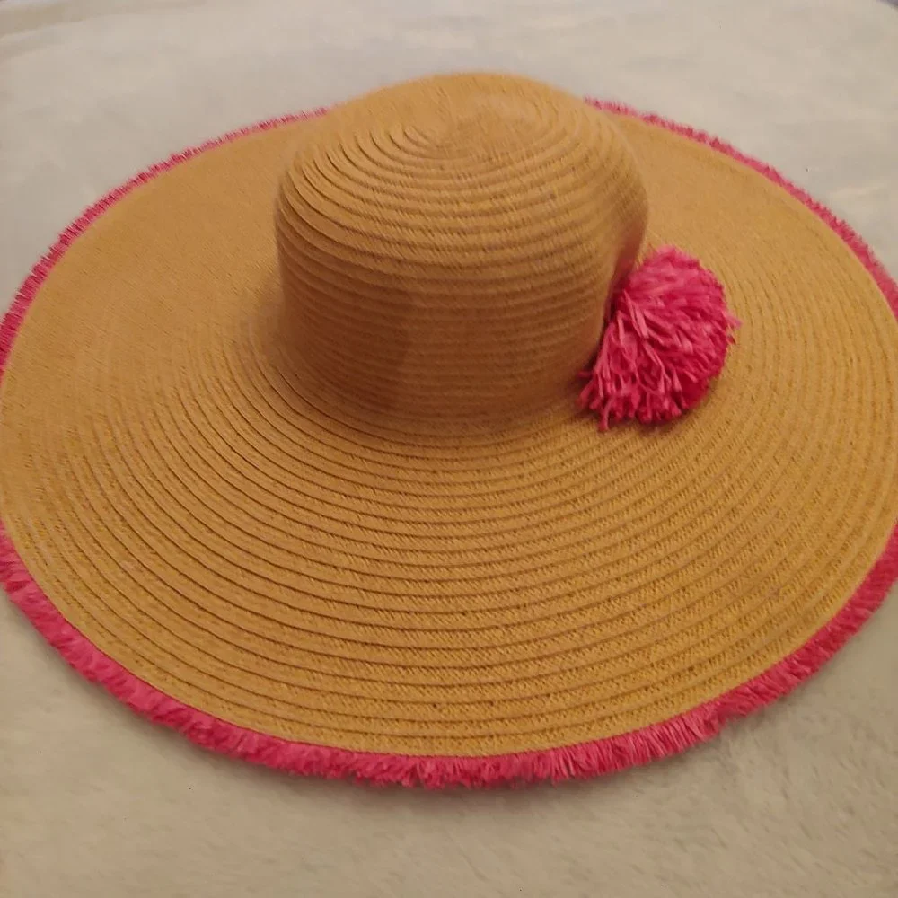 Nine West large floppy straw sun hat with pink straw flower and trim - Picture 1 of 8